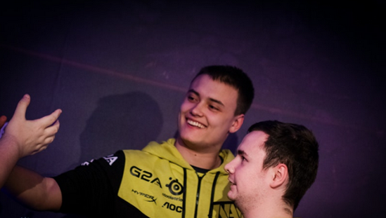 电竞世界杯的未来展望与世博会的对比分析